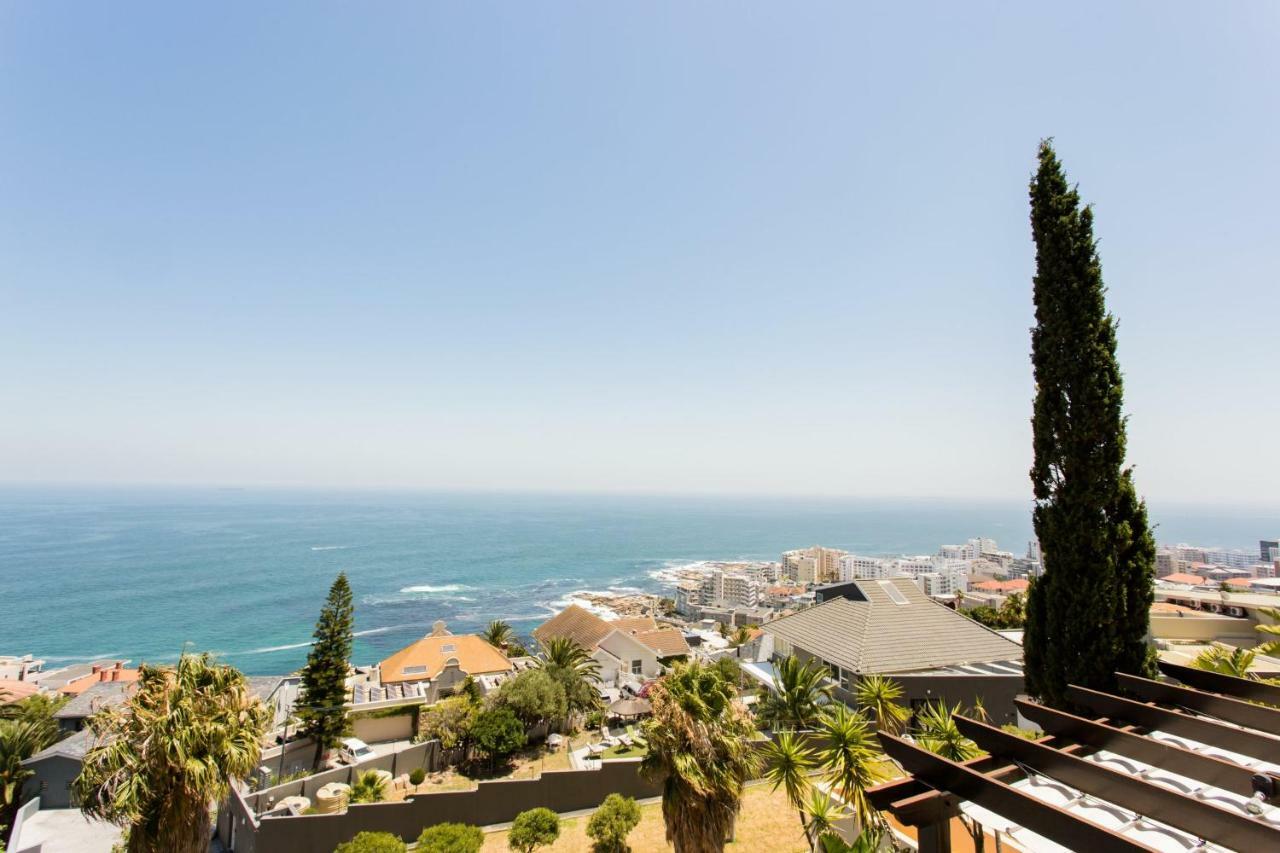 Villa Del Mar - "Luxurious En-Suite Bedroom With Lounge And Stunning Sea View Balcony In Bantry Bay" Fokváros Kültér fotó